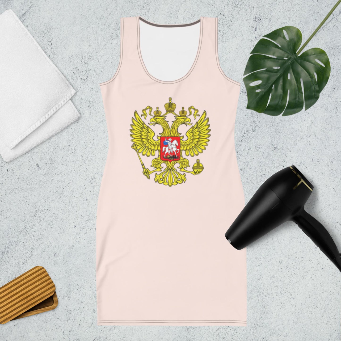 Tank-Top-Kleid mit Russland-Wappen und in Wisp Pink