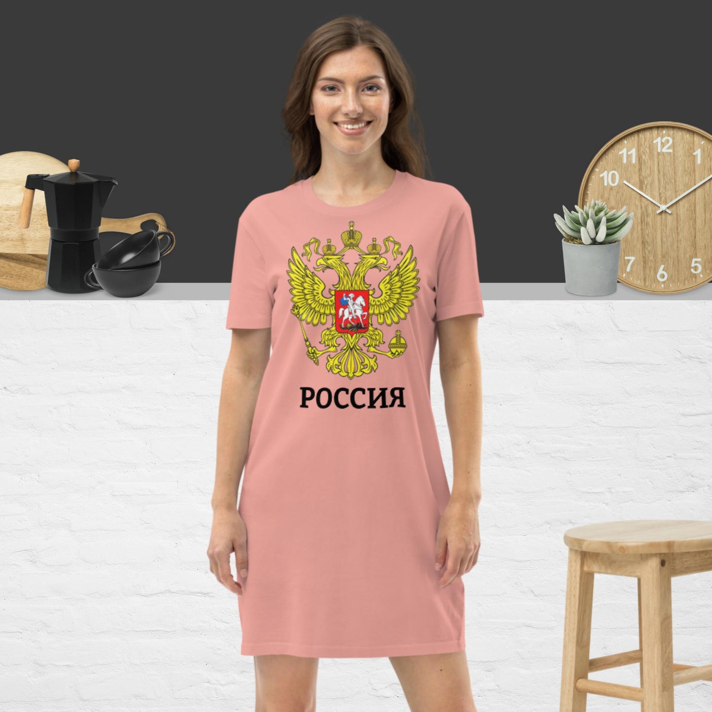 T-Shirt-Kleid aus organischer Baumwolle mit Russland-Wappen in weiß oder pink